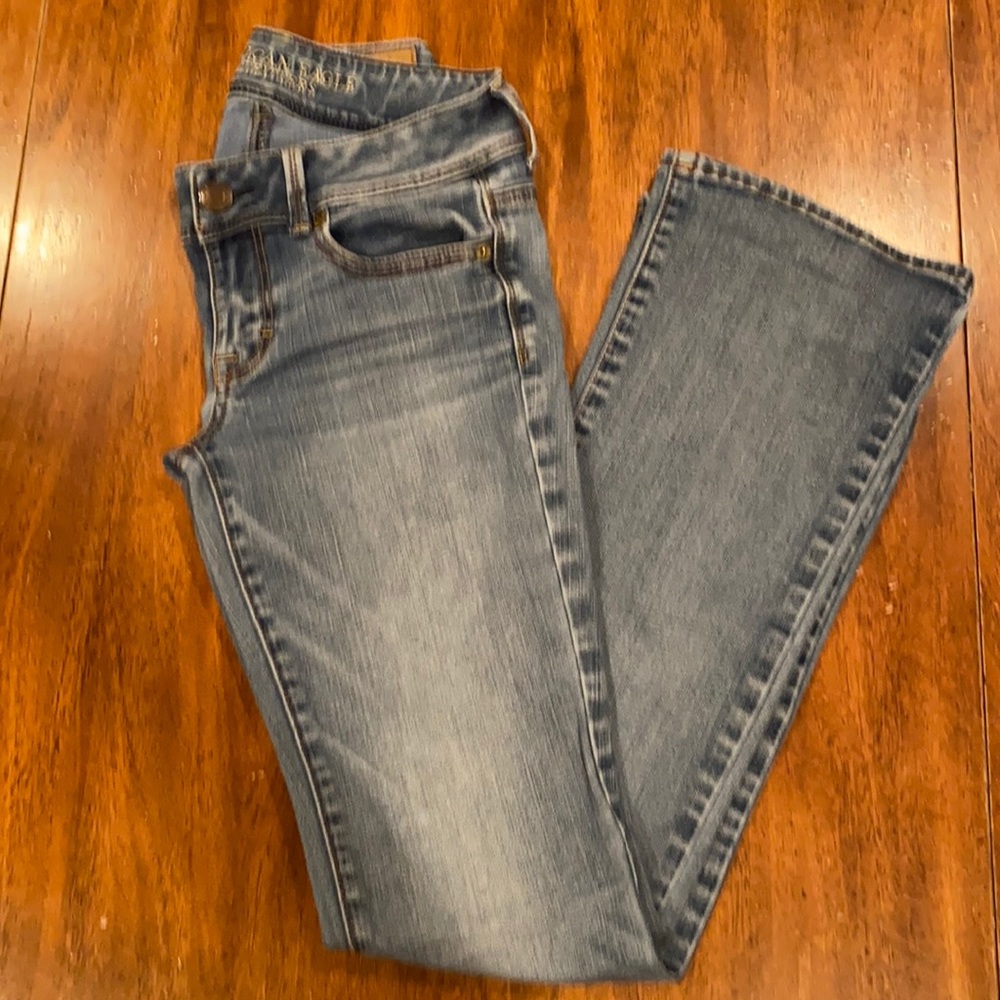 Women’s American eagle jeans